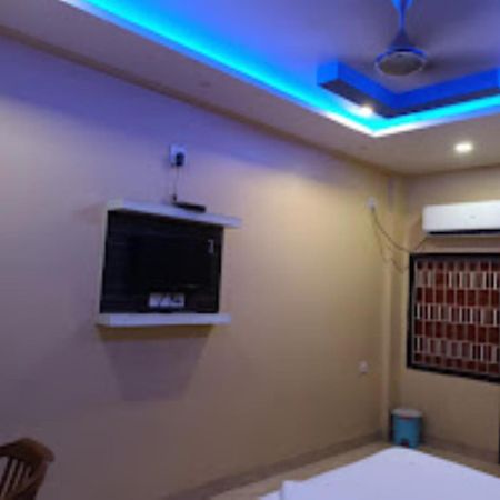 Hotel New Jasmine,쿠타크 외부 사진